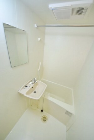 レオパレスウィステリア神田の物件内観写真